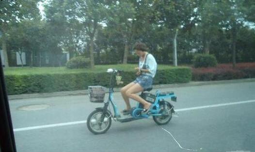 小姨子美麗又吸引目光，最後一位簡直不得了！
