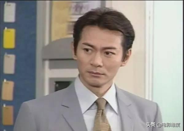 「娶大8歲妻子」婚內出軌老婆選擇原諒  後患憂鬱「轉行賣保險」不再留戀演藝圈