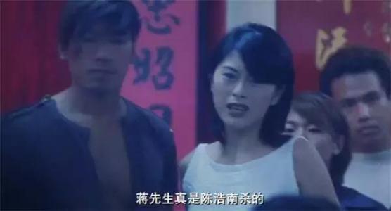 與成龍保鑣離婚再嫁醫生「多次原諒丈夫出軌」，「42歲已是4個兒子的媽」容貌身材不輸20歲未來兒媳！