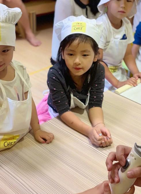 大S說她從小美到大，但沒想到阿雅女兒比她女兒漂亮這麼多！ 