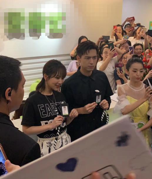 大S說她從小美到大，但沒想到阿雅女兒比她女兒漂亮這麼多！ 