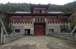 以相思山豐富的自然及人文景觀資源為依託，湖南省岳陽相思山景區