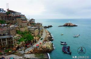 中國唯一以群島著稱的海上城市，9個島一個比一個漂亮，適合避暑