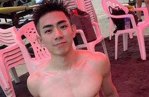 奶凶奶凶小鮮肉畢業硬照一覽