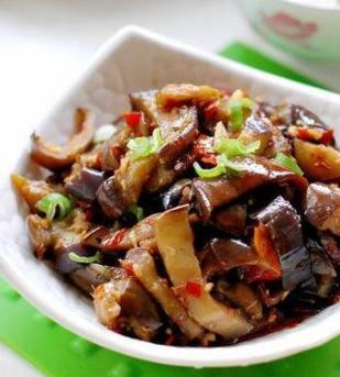 茄子最有營養的13種做法，比肉好吃多了，就兩個字：下飯
