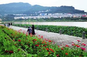 重慶市開州區夏日湖畔美如畫