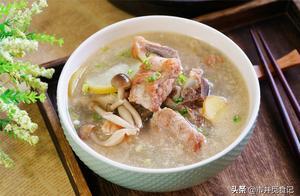 三伏天，這湯不懂喝虧了，滋養脾胃，提高體質，天熱要常喝