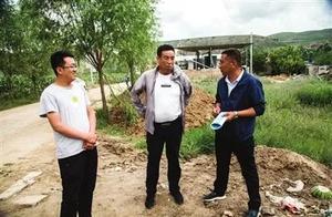 前腳鬧分家後腳抱頭痛哭 只因有人說……