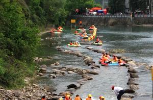 除了網紅「龍鱗壩」，湖源最清涼的還數湖源溪漂流！100張漂流門票送送送
