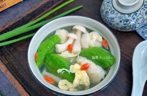 三伏天，我給孩子做這湯喝，清爽不膩，滑嫩鮮香，一周至少煮一鍋