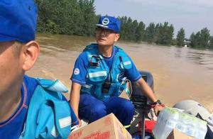 「硬核」隊長，原來是退伍老兵
