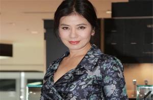 曾經是成龍劉德華追不到的女人，如今58歲長成這樣！歲月不饒人