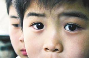 幼兒園老師談育兒：父母常說「沒錢」，會讓孩子自卑一生！
