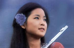 她是鄧麗君閨蜜，苦忍多情丈夫43年，丈夫去世後獨吞70多億遺產