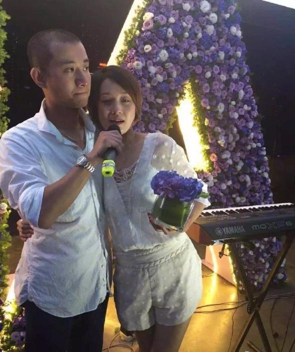 「5年前丈夫趁她懷孕外遇」女星選擇原諒　難敵婚變傳言「夫妻先後官宣證實」終結束11年婚 