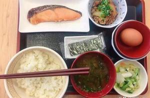 見識日本人的早餐，終於明白，為什麼日本「沒早餐店」了