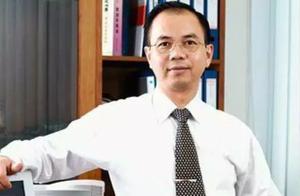 他是客家人，曾被人四處追債，靠娘酒賺第一桶金，如今身家幾百億