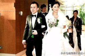 周杰倫結婚1個億，黃曉明結婚2個億，他身價過億，只花了「15元」