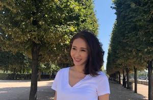 48歲黎姿攜女出遊，身材纖細逆生長，母女四人溫馨同框