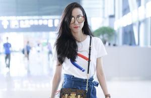 今夏想要減齡又漂亮，一條牛仔闊腿褲就夠了
