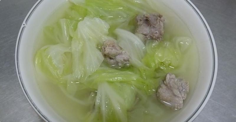 這鍋「高麗菜湯」經過專家認證真的可以減肥，「7天就能減掉6KG」真的超神啊！