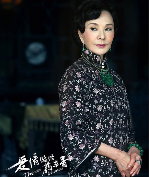 她慘被離婚、兒子癌症過世，68歲凍齡活出少女人生！