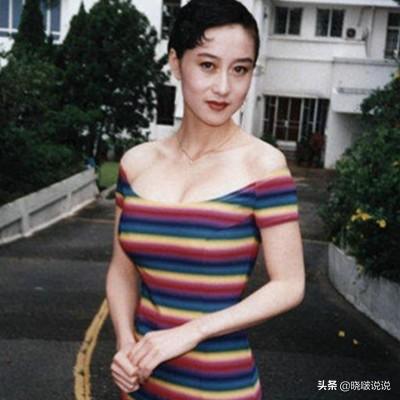曾被利智插足！當年沒儀式「挺肚陪夫去美國發展」遭李連傑拋棄20年，「獨自帶大2女侍奉公婆」今收穫幸福！