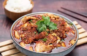 論下飯，我只服水煮肉片！辣到出汗也要吃