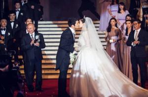 黃曉明世紀婚禮請不動她，卻轉身素顏參加朱亞文婚禮？關係不淺