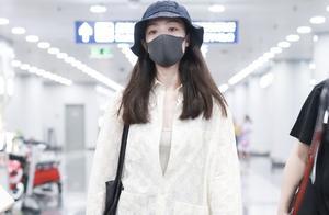 楊冪、倪妮的穿衣風格開始走「佛系」路線了？