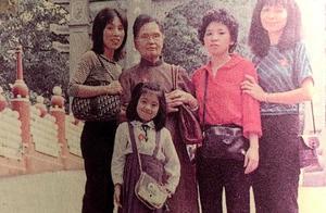 賈靜雯童年照曝光，長相也太溫柔了吧，假小子那張比男星還帥氣