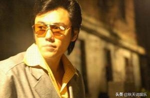 他是章子怡的同班同學，曾一年推掉8部戲，直到娶了老婆才走紅