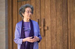她95歲，教書70年，裸捐3568萬，如今沒談過戀愛，結婚只是安慰人