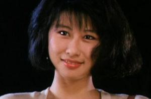 57歲葉倩文近照曝光，穿黑色禮服大秀好身材