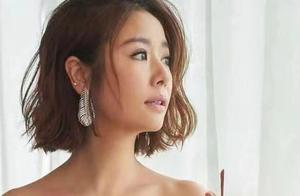 林心如最新活動照，穿粉色一字肩上衣秀苗條身材，少女減齡顏值贊