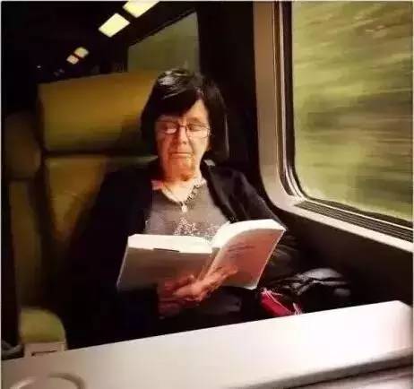 法國人對林志穎說：「請你的兒子離開這裡！」!…