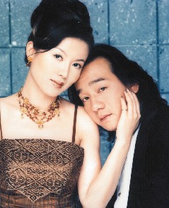 苗可麗離婚10年「婚變原因」曝光！當年她「奉女成婚閃嫁導演」婚後卻淚訴「根本守活寡」！