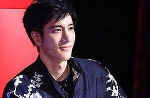 43歲「音樂才子」王力宏當導師，顏值逆天，秒殺小鮮肉
