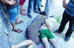 56歲高齡產婦明知生育風險，為何堅卻持生二胎？背後的原因很心疼