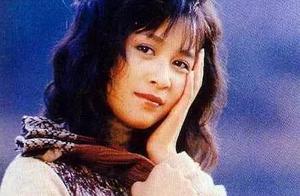 54歲劉嘉玲，人生艷麗絢爛，跌宕起伏，與梁朝偉的愛情讓人羨慕