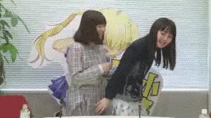 這家聲優事務所裡都是搞笑藝人，松岡和佐倉沒有一個是正常人