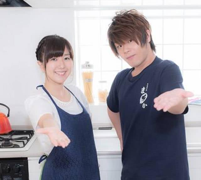 連竹達彩奈都和梶裕貴結婚了，但某個催婚組織只想催這對聲優