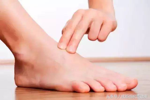20歲男子「全身血管嚴重堵塞」，醫生說：2個習慣害的，越快改掉越好！