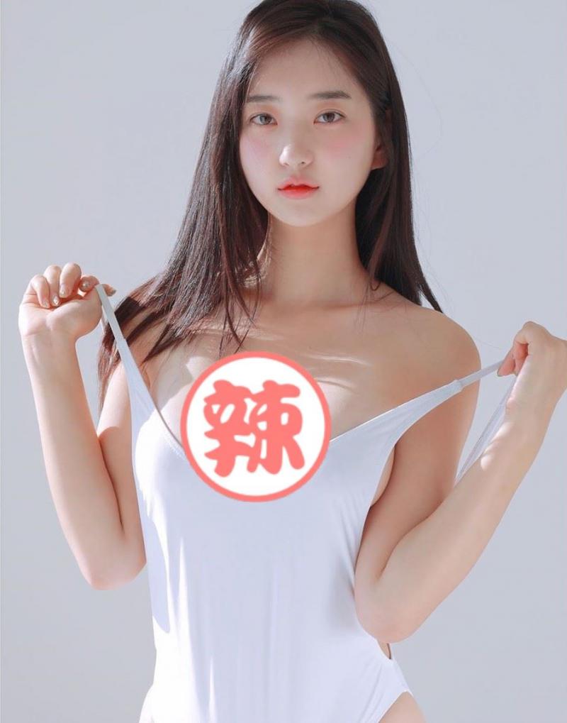 韓妞真的很猖狂！「申才恩신재은」空靈美臉清新迷人，池邊大曬鮮嫩欲垂的美體太逼人！