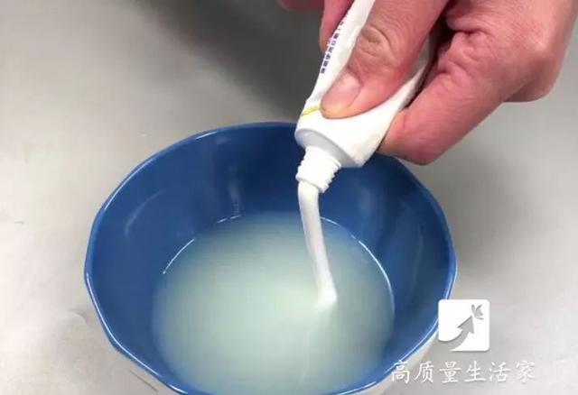 花露水在國外都賣到脫銷，原來它有這4個妙用，家庭主婦都誇好！