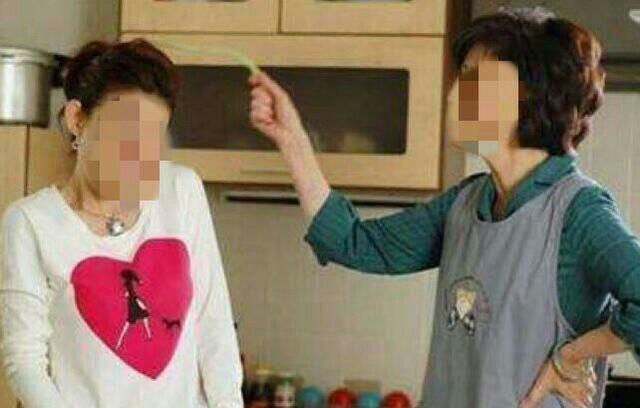 准婆婆給我家送土雞蛋，我媽請她吃土雞，吃完她說：退婚吧！