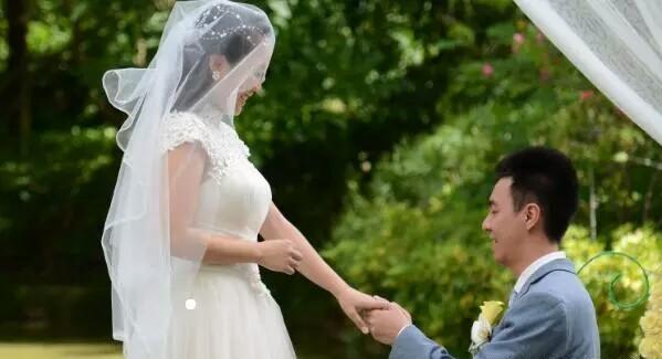 爸生病我取錢給他治病，老婆：存款都給我弟買房了，沒來及告訴你