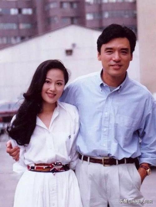 鍾鎮濤29歲長子近照曝光！定居美國網上突發厭世文　秀名牌錶嘆「沒有生存的理由」」