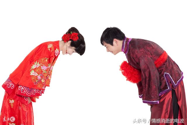 大哥結婚，爸媽賣地籌錢買房，房子買了以後我決定和他們再無瓜葛