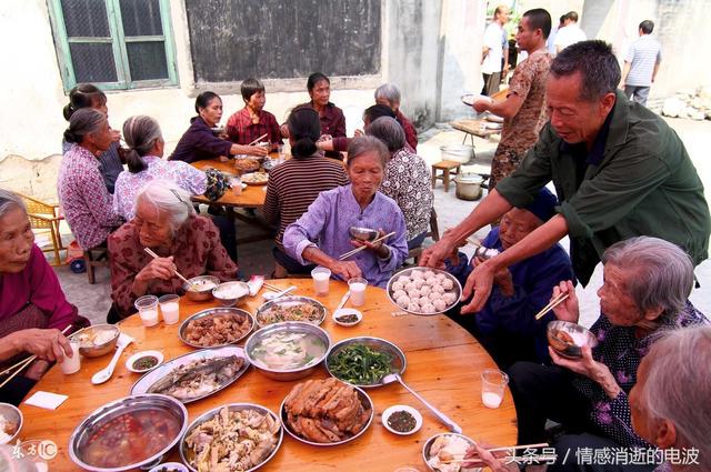 大哥結婚，爸媽賣地籌錢買房，房子買了以後我決定和他們再無瓜葛